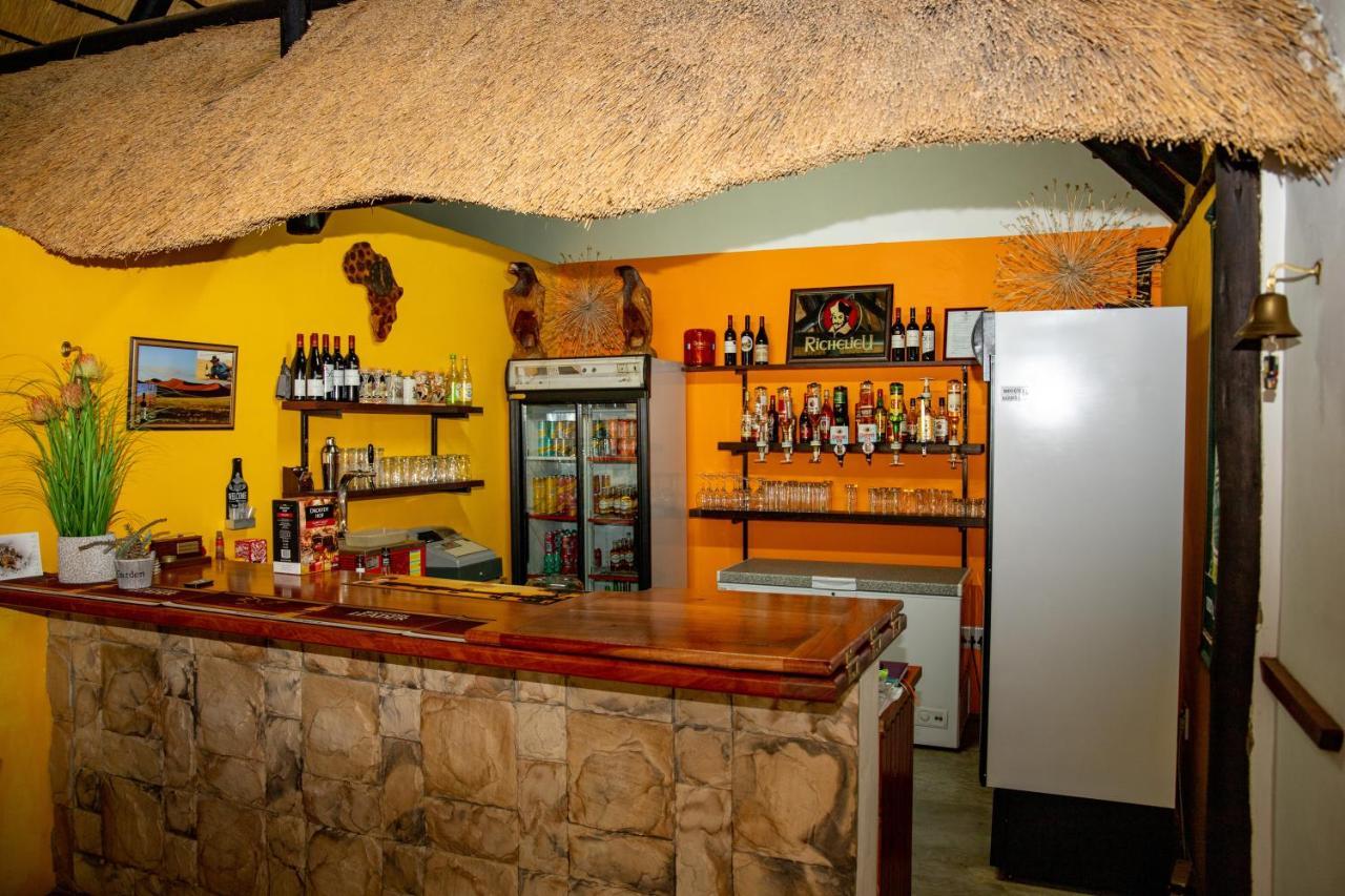 أوتجيوارونغو Lion'S Den Guesthouse المظهر الخارجي الصورة